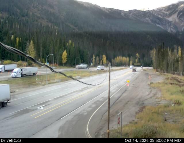 Live DriveBC webcam: Rogers Pass Summit on Highway 1 (Rogers Pass)