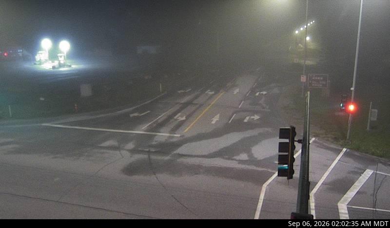 DriveBC webcam: Field — Southeast on Highway 1 (Kicking Horse Pass)
