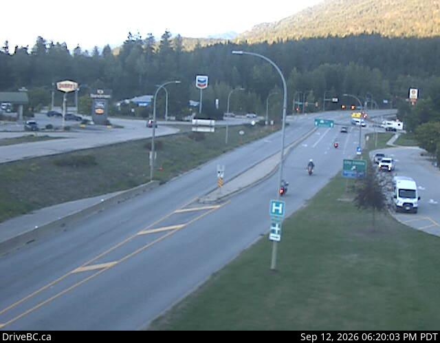 DriveBC webcam: Revelstoke on Highway 1 (Rogers Pass)