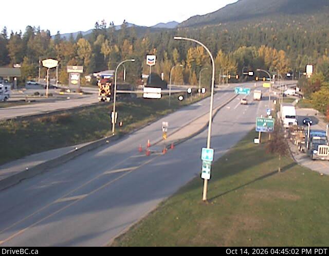 Live DriveBC webcam: Revelstoke on Highway 1 (Rogers Pass)