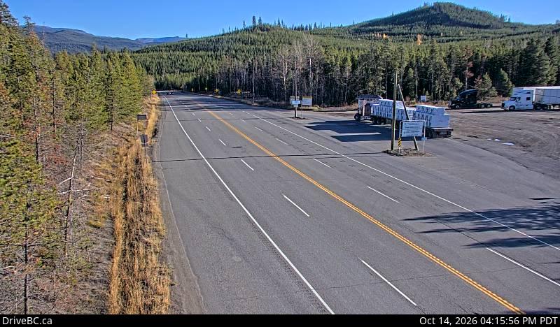 DriveBC webcam: Sunday Summit — South on Highway 3 (Hope-Princeton)