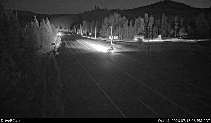 DriveBC webcam: Sunday Summit — South on Highway 3 (Hope-Princeton)