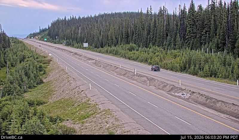 Live DriveBC webcam: Pennask Summit — Eastbound on Highway 97C (Okanagan Connector)