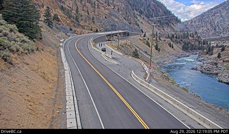Tank Hill — North — Hwy 1 at Tank Hill near Lytton, looking north