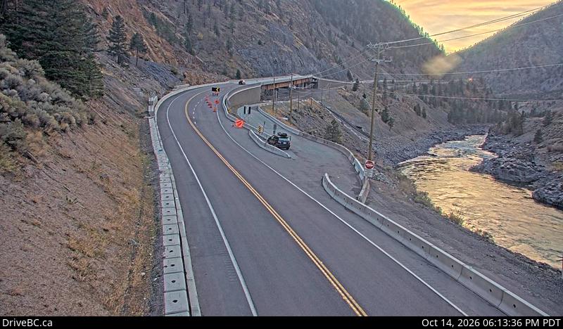 Tank Hill — North — Hwy 1 at Tank Hill near Lytton, looking north