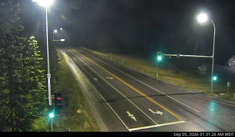 DriveBC webcam: Field — Northeast on Highway 1 (Kicking Horse Pass)