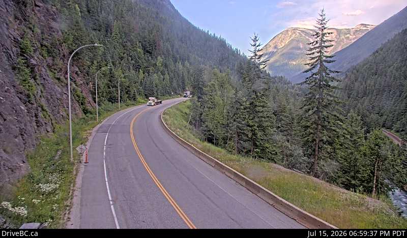 DriveBC webcam: Jack MacDonald Snowshed — East on Highway 1 (Rogers Pass)