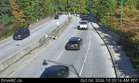 Live DriveBC camera: Stanley Park Causeway at Stanley Park entrance, looking north