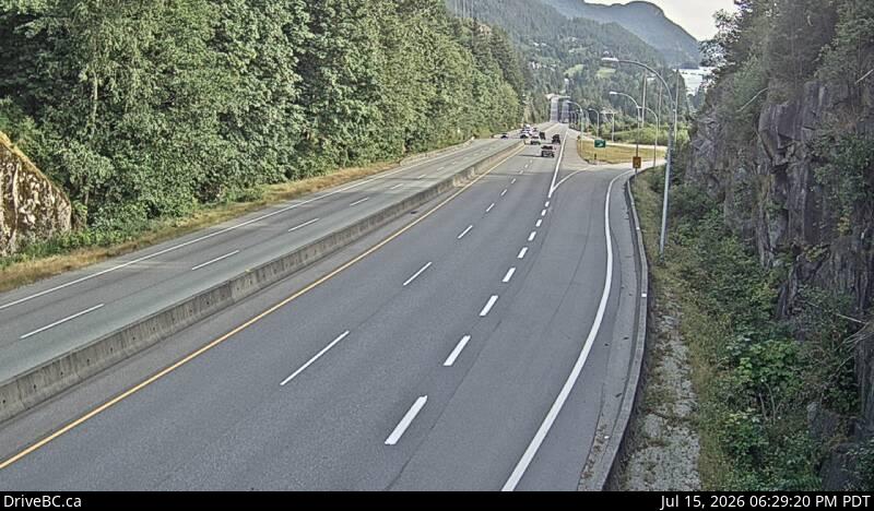 DriveBC webcam: Furry Creek — South on Highway 99 (Sea to Sky Highway)