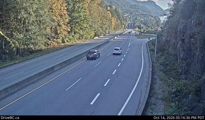 Live DriveBC webcam: Furry Creek — South on Highway 99 (Sea to Sky)