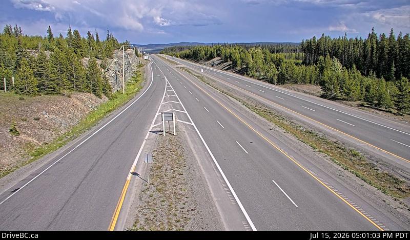 Live DriveBC webcam: Elkhart — Eastbound on Highway 97C (Okanagan Connector)
