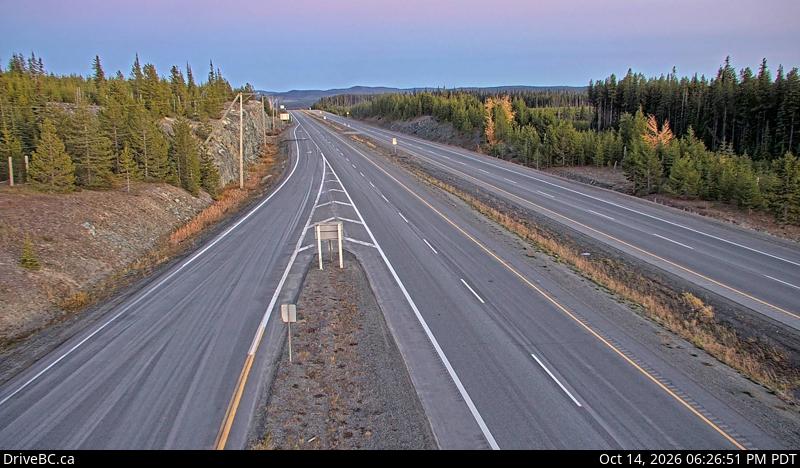 DriveBC webcam: Elkhart — Eastbound on Highway 97C (Okanagan Connector)
