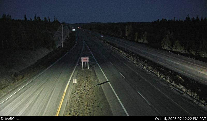 DriveBC webcam: Elkhart — Eastbound on Highway 97C (Okanagan Connector)