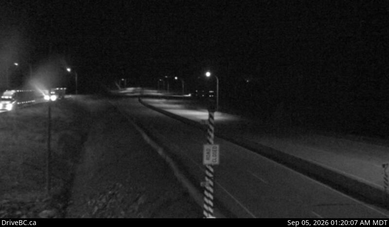 Live DriveBC webcam: Kicking Horse Canyon — Eastbound on Highway 1 (Kicking Horse Pass)