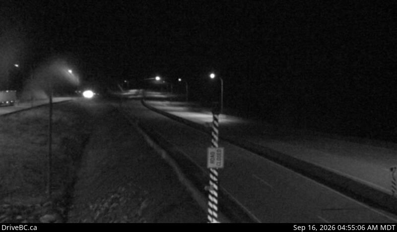 Live DriveBC webcam: Kicking Horse Canyon — Eastbound on Highway 1 (Kicking Horse Pass)