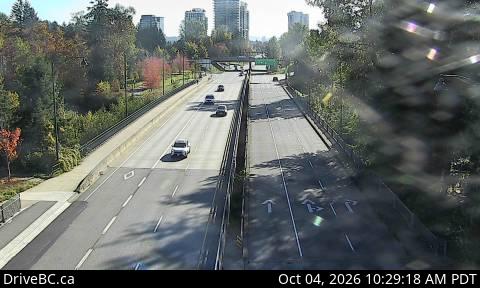 Live DriveBC camera: Marine Drive at Taylor Way, looking east toward Lions Gate Bridge