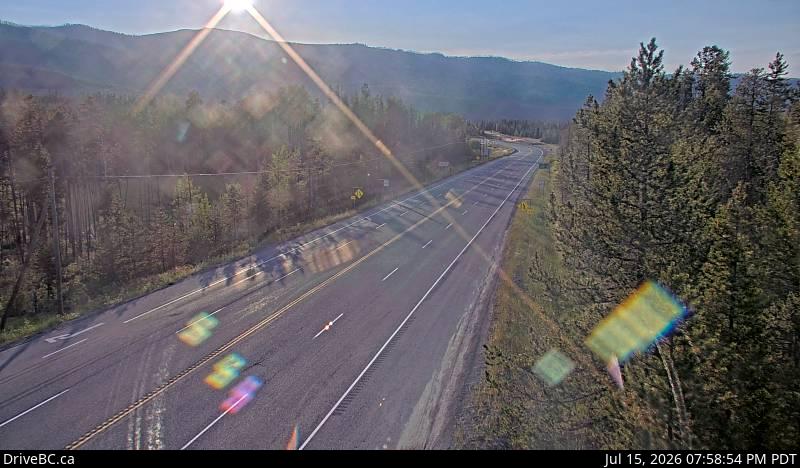 DriveBC webcam: Sunday Summit — North on Highway 3 (Hope-Princeton)