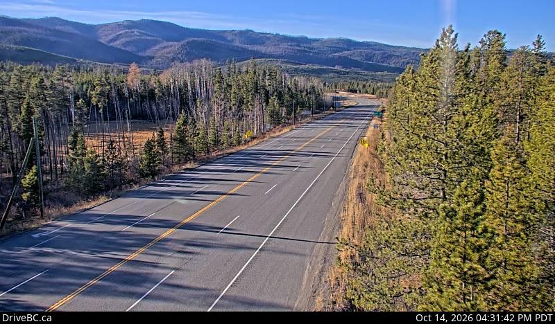 DriveBC webcam: Sunday Summit — North on Highway 3 (Hope-Princeton)