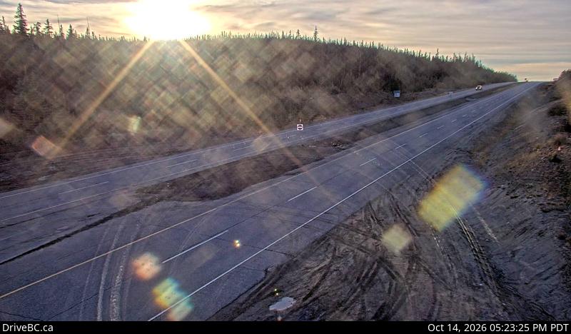 Live DriveBC webcam: Pennask Summit — Westbound on Highway 97C (Okanagan Connector)