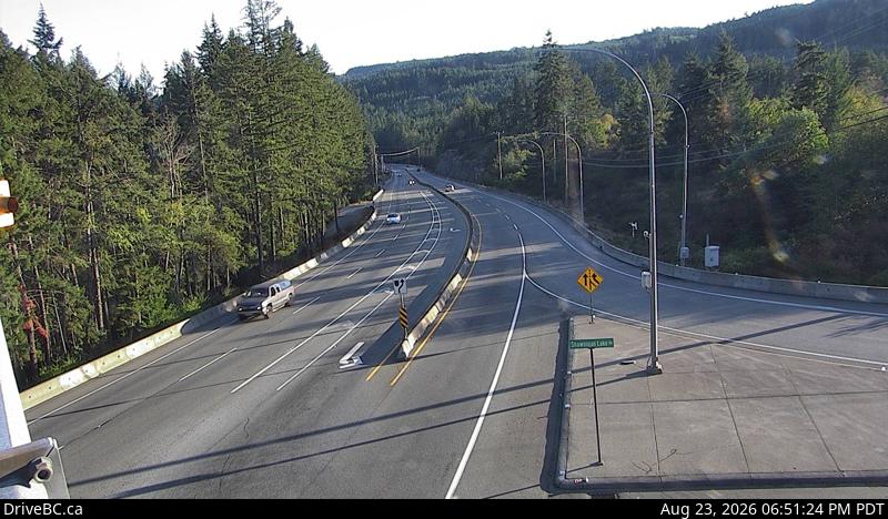 DriveBC webcam: Malahat Drive — South on Highway 1 (Malahat)