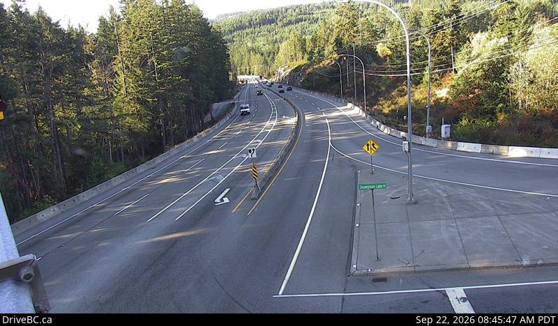 Live DriveBC webcam: Malahat Drive — South on Highway 1 (Malahat)