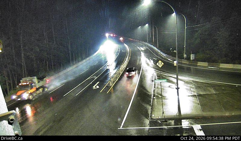 Live DriveBC webcam: Malahat Drive — South on Highway 1 (Malahat)
