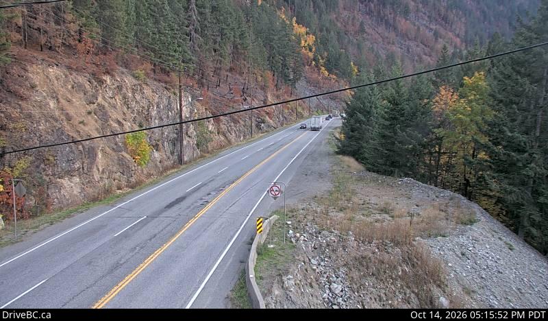 Hells Gate — North — Hwy 1 at Hells Gate, looking north