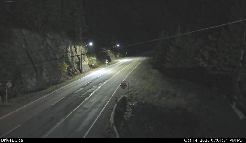 Hells Gate — North — Hwy 1 at Hells Gate, looking north