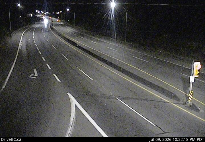 DriveBC webcam: Mill Bay — North on Highway 1 (Malahat)