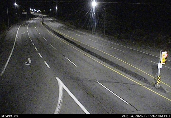 DriveBC webcam: Mill Bay — North on Highway 1 (Malahat)