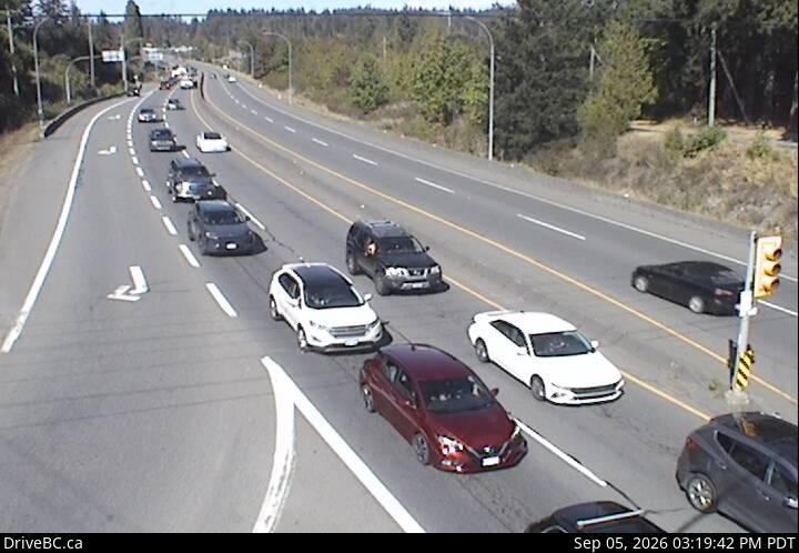 Live DriveBC webcam: Mill Bay — North on Highway 1 (Malahat)