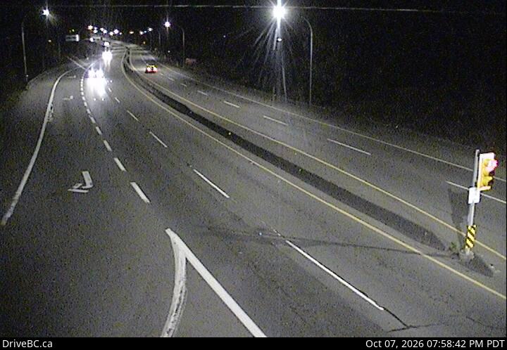 DriveBC webcam: Mill Bay — North on Highway 1 (Malahat)