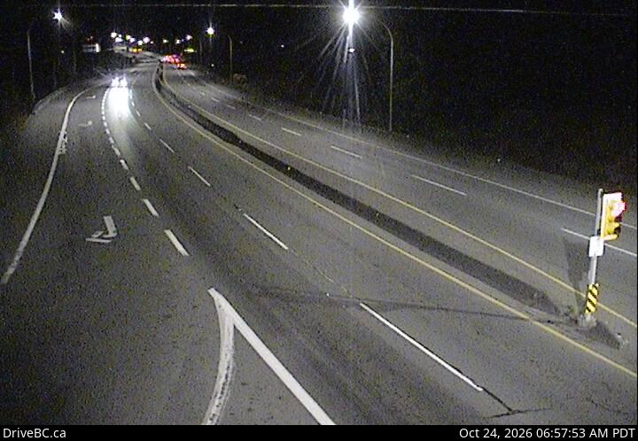 DriveBC webcam: Mill Bay — North on Highway 1 (Malahat)