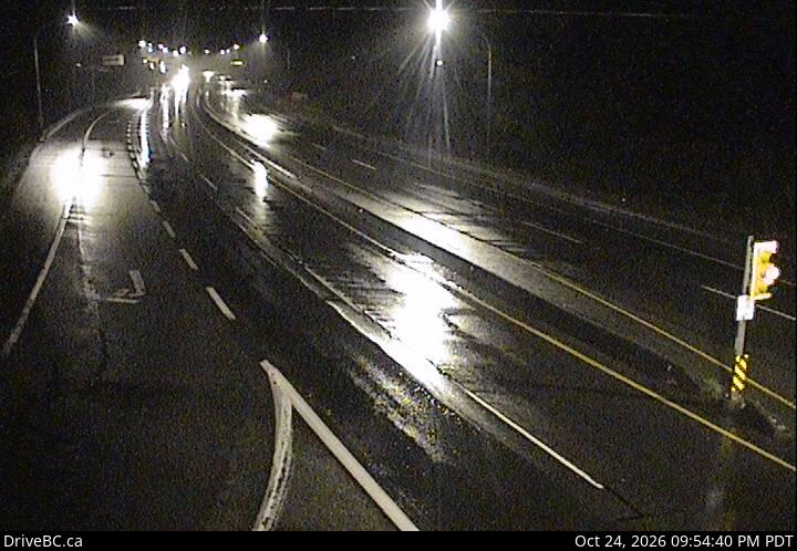 Live DriveBC webcam: Mill Bay — North on Highway 1 (Malahat)