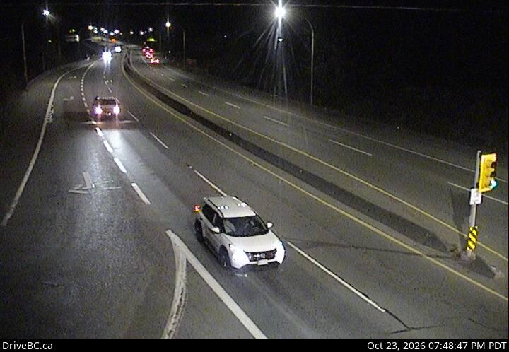 DriveBC webcam: Mill Bay — North on Highway 1 (Malahat)
