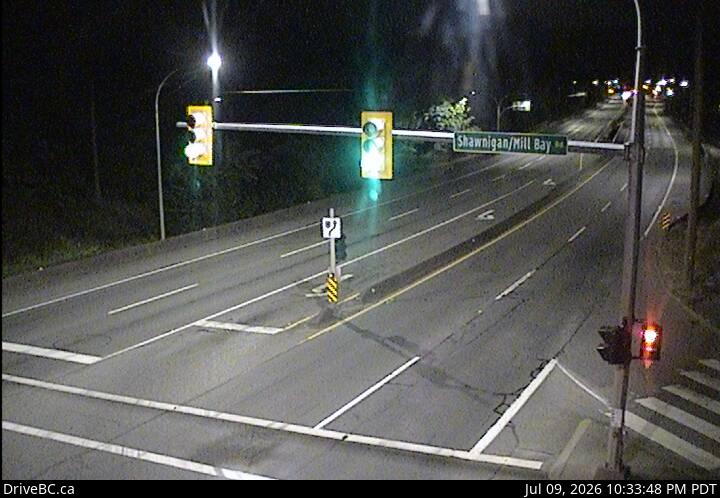 DriveBC webcam: Mill Bay — South on Highway 1 (Malahat)