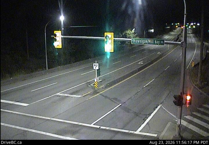 DriveBC webcam: Mill Bay — South on Highway 1 (Malahat)