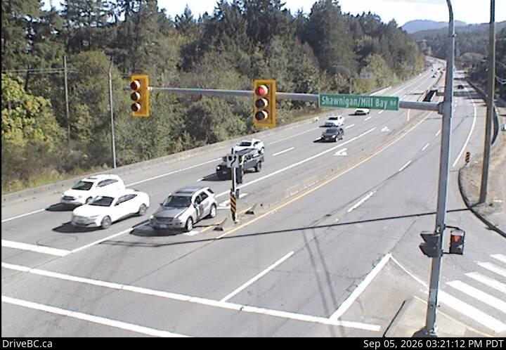 Live DriveBC webcam: Mill Bay — South on Highway 1 (Malahat)