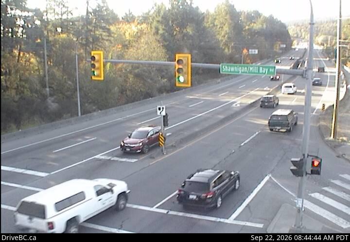 Live DriveBC webcam: Mill Bay — South on Highway 1 (Malahat)