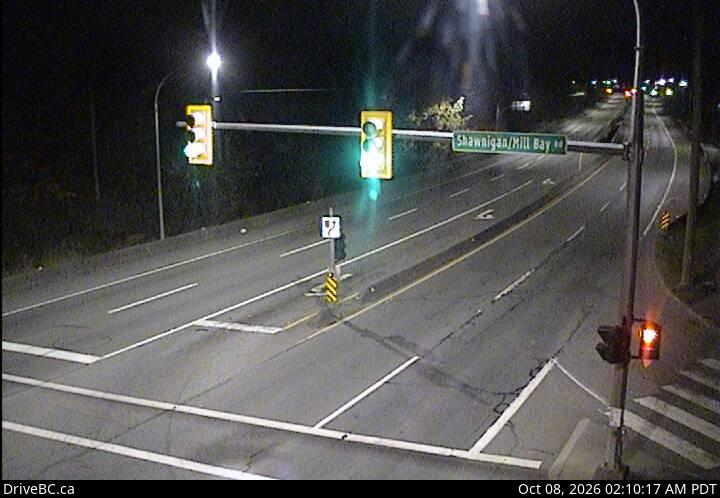 DriveBC webcam: Mill Bay — South on Highway 1 (Malahat)