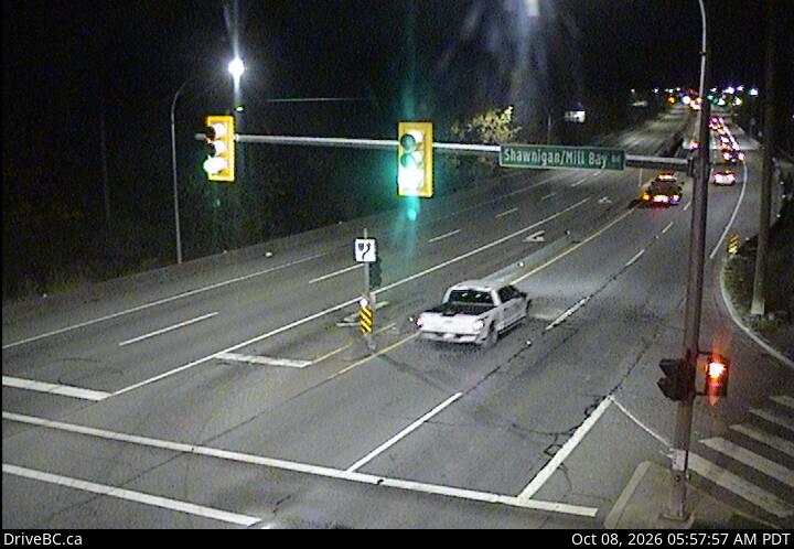 DriveBC webcam: Mill Bay — South on Highway 1 (Malahat)