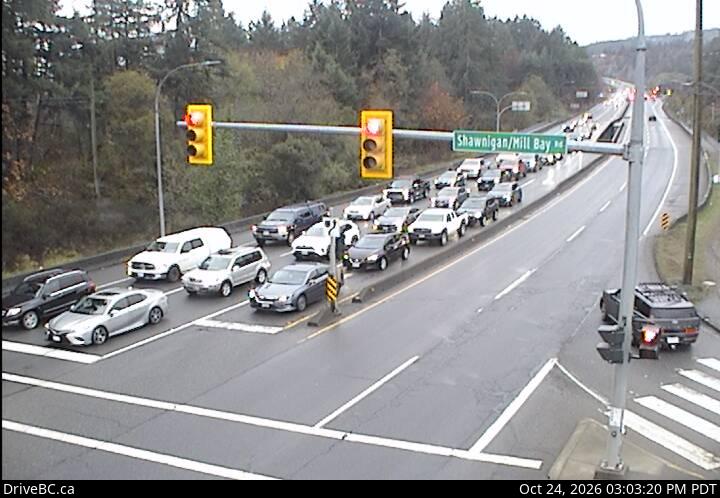 DriveBC webcam: Mill Bay — South on Highway 1 (Malahat)