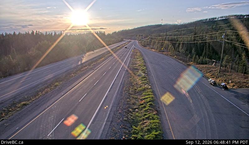 Live DriveBC webcam: Elkhart — Westbound on Highway 97C (Okanagan Connector)