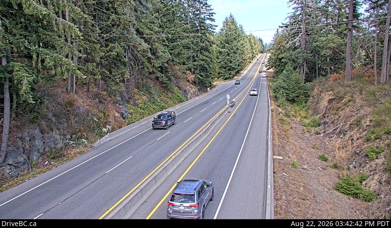 Live DriveBC webcam: Malahat Summit — North on Highway 1 (Malahat)