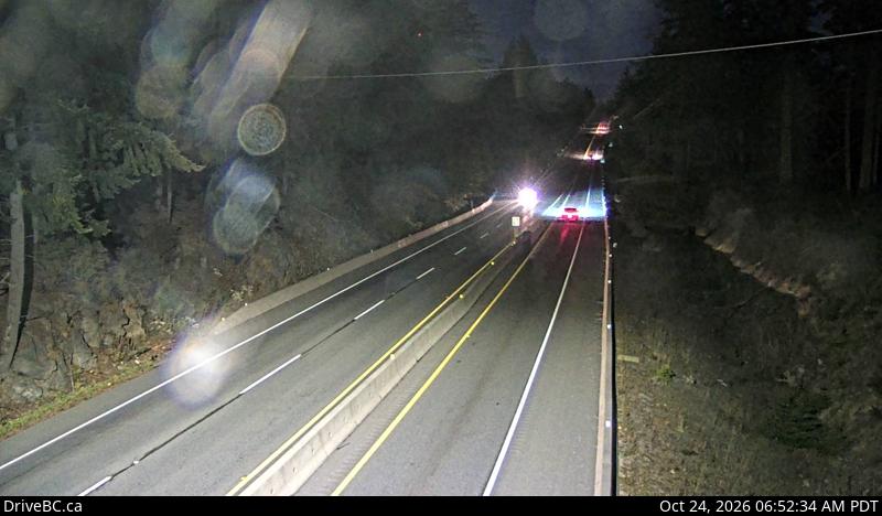 DriveBC webcam: Malahat Summit — North on Highway 1 (Malahat)