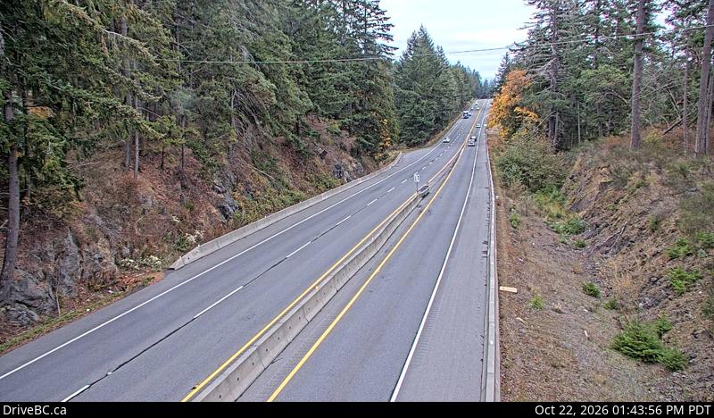 DriveBC webcam: Malahat Summit — North on Highway 1 (Malahat)