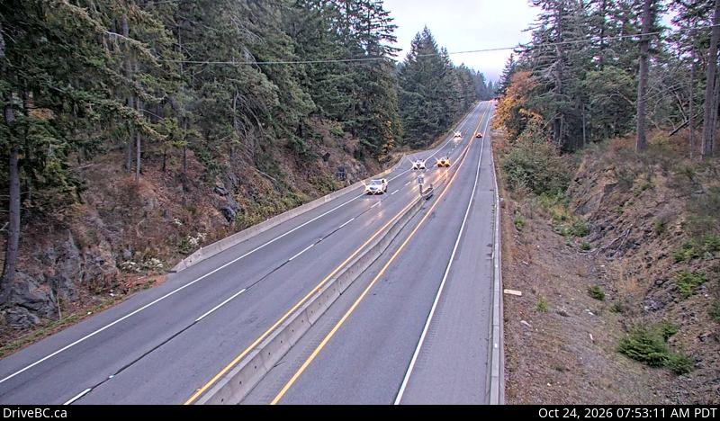 DriveBC webcam: Malahat Summit — North on Highway 1 (Malahat)