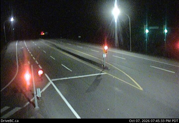 DriveBC webcam: Butterfield Road — North on Highway 1 (Malahat)