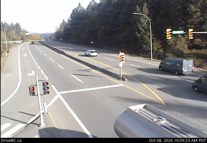 DriveBC webcam: Butterfield Road — North on Highway 1 (Malahat)