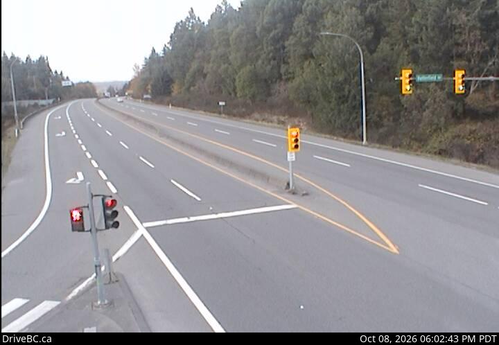 DriveBC webcam: Butterfield Road — North on Highway 1 (Malahat)